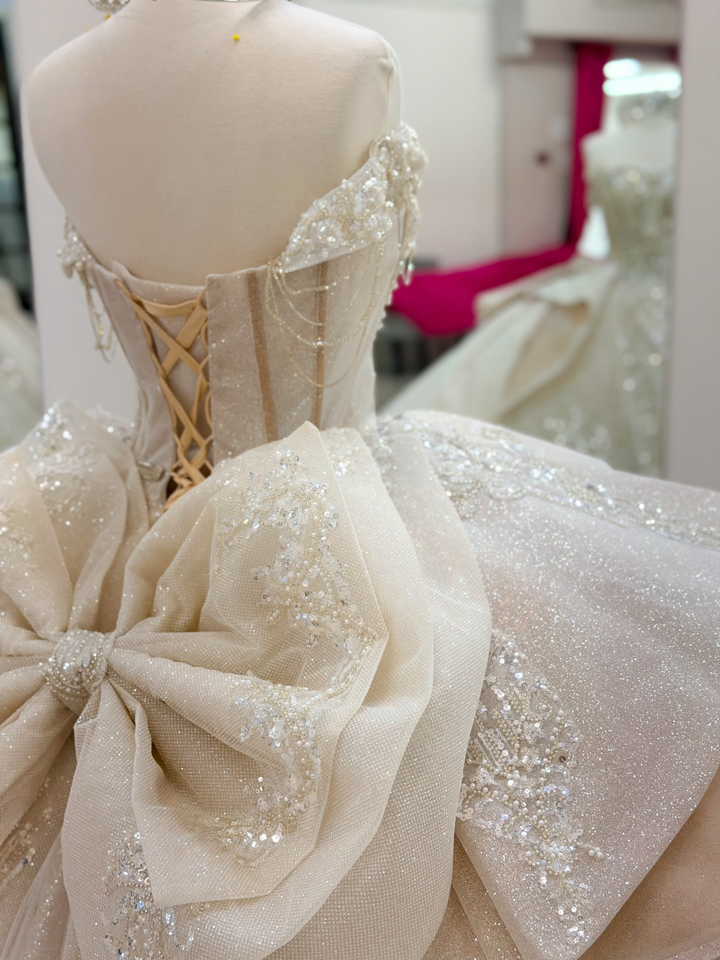 Glittery Tulle Crystal Beaded Off Shoulder Champagne Sweet 15 Quinceanera Dresses HE1569
