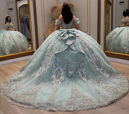 Lace Appliqued Tulle Green Quinceanera Dresses Sweet 16 Princess Birthday Gowns HE1592