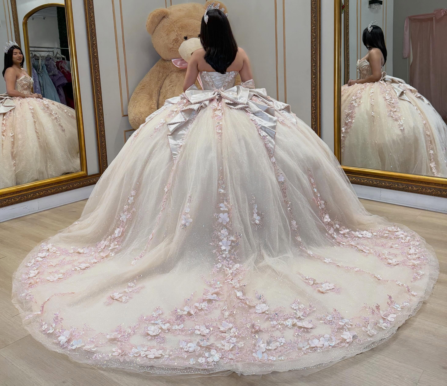 Sweetheart Glittery Tulle 3D Flower Lace Sweet 16 Quinceanera Dresses HE1575