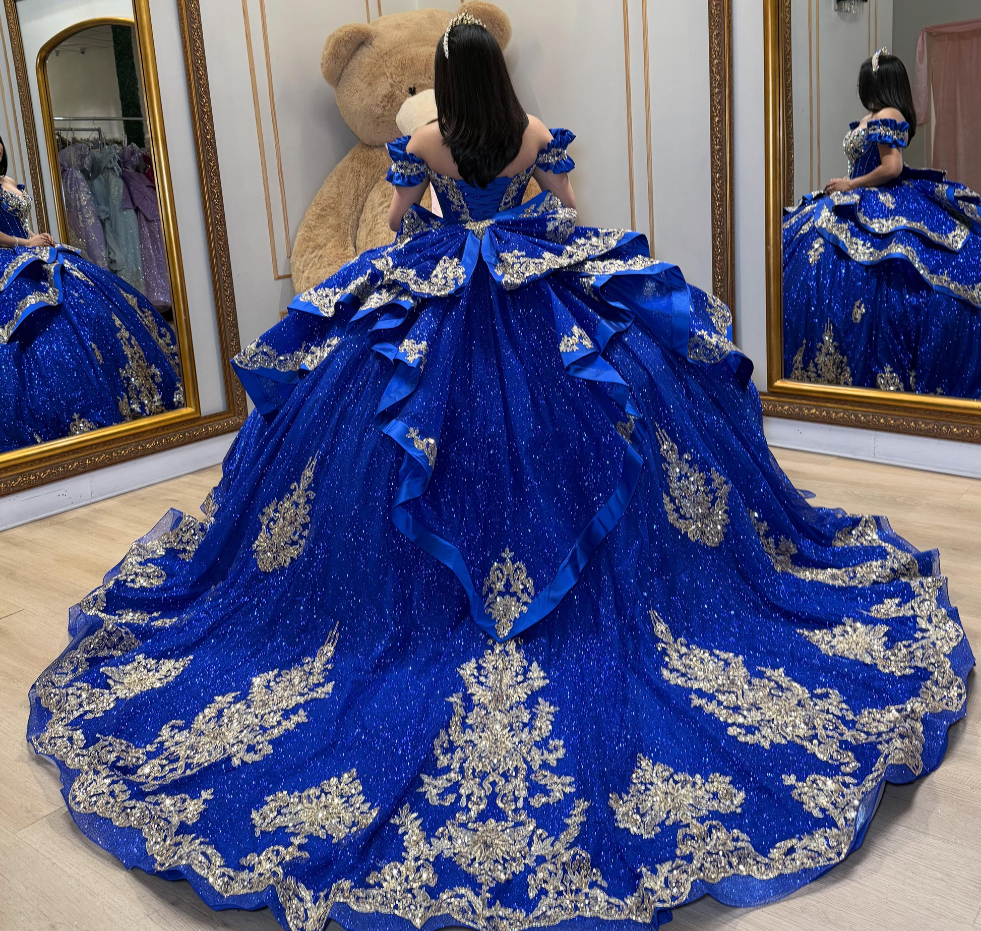 Princess Tulle Lace Appliqued Off Shoulder Blue Quinceanera Dress with