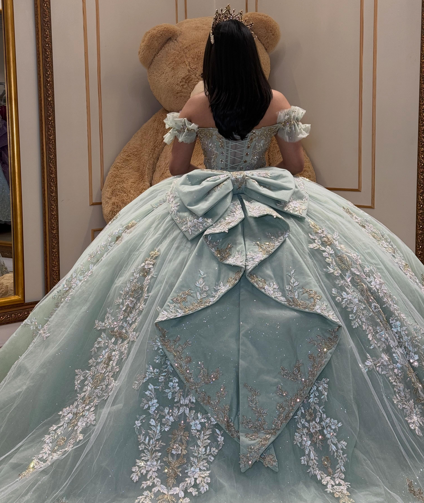 Lace Appliqued Tulle Green Quinceanera Dresses Sweet 16 Princess Birthday Gowns HE1592