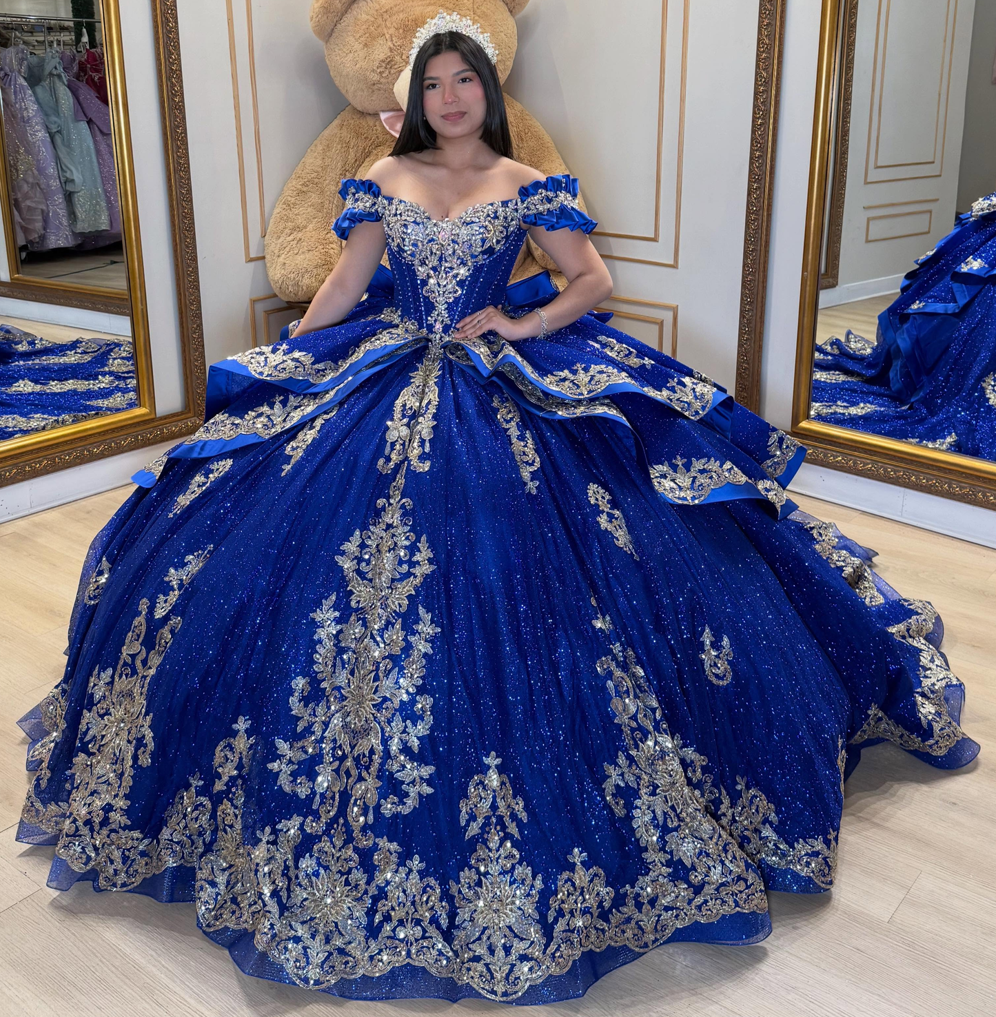 Ball Gown Lace Crystal Beaded Blue Sweet 16 Quinceanera Dresses for Girls HE1585