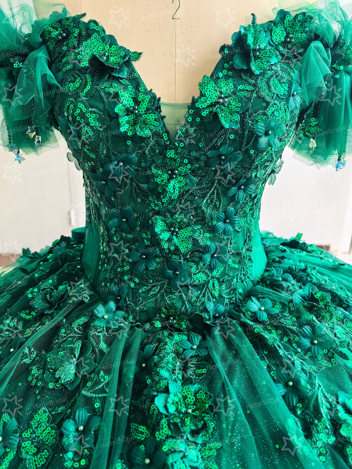 Emerald Green Tulle Appliqued Off Shoulder Quinceanera Dresses for Sweet 16 Party HE967
