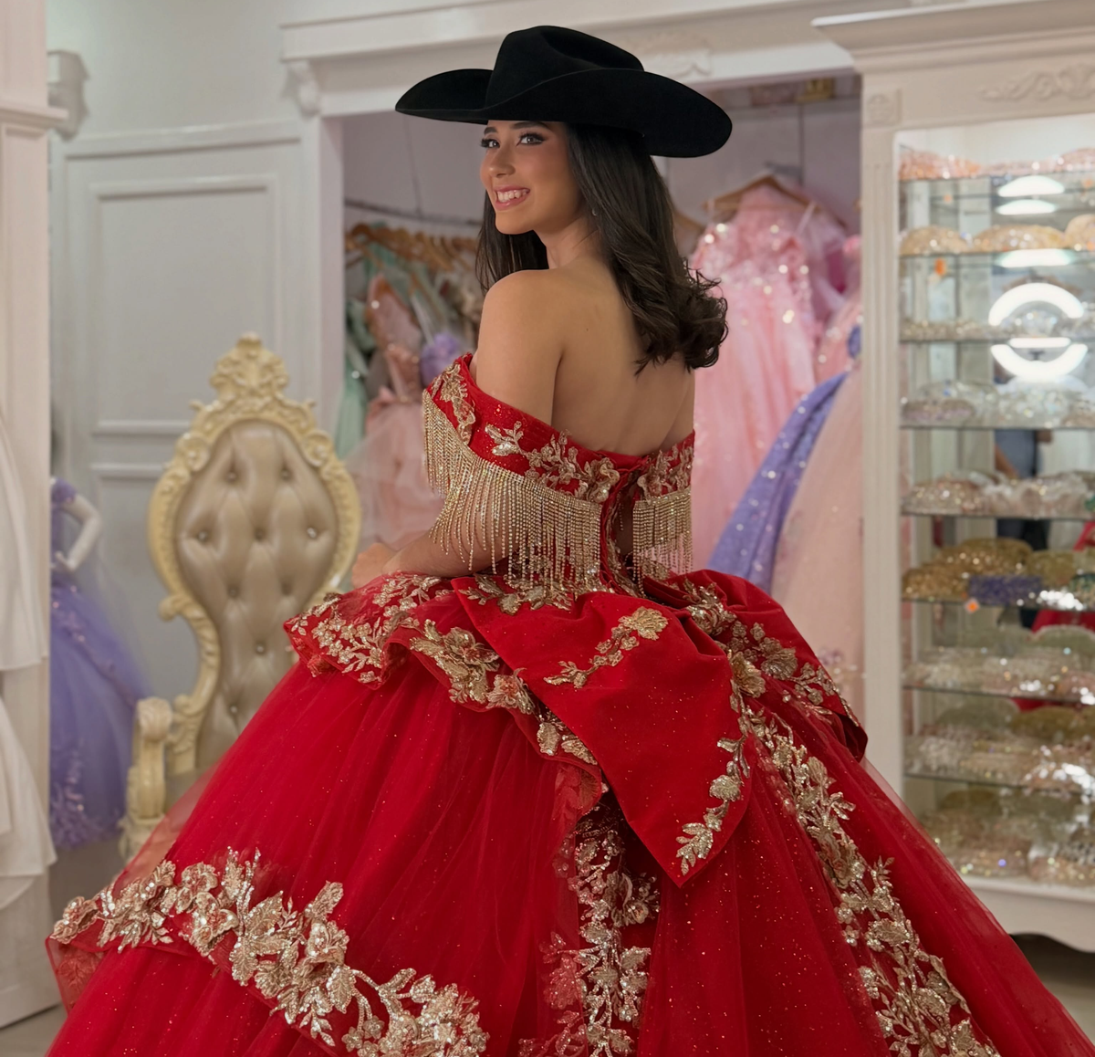 Sweetheart Ball Gown Lace Appliqued Red Quinceanera Dresses for Sweet 15 HE1665