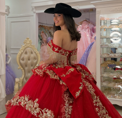 Sweetheart Ball Gown Lace Appliqued Red Quinceanera Dresses for Sweet 15 HE1665