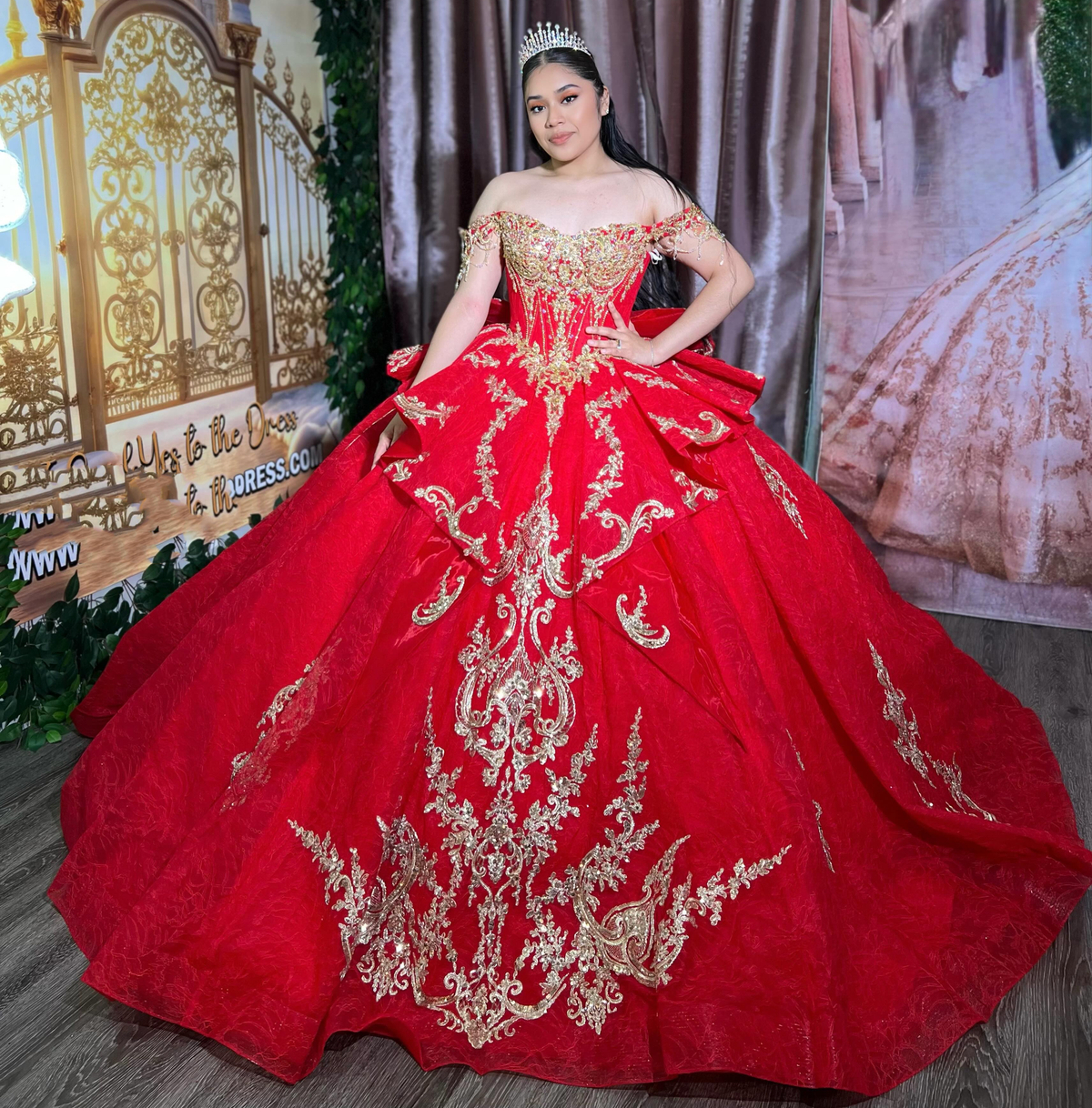 Off Shoulder Lace Appliqued Red Quinceanera Dresses Sweet 16 Celebration Gowns HE1681