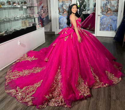 Glittery Lace Appliqued Sweet 16 Quinceanera Dresses Sweetheart Celebration Gowns HE1680