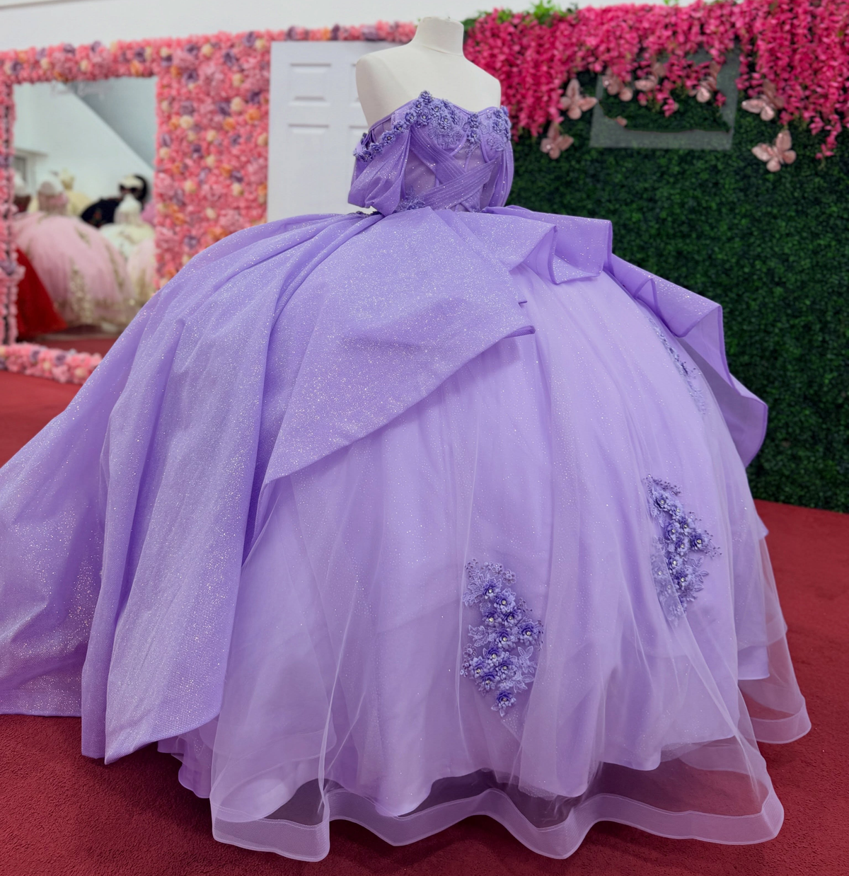 Glittery Tulle Appliqued Lilac Quinceanera Dresses Sweet 16 Celebration Party Gowns HE1670