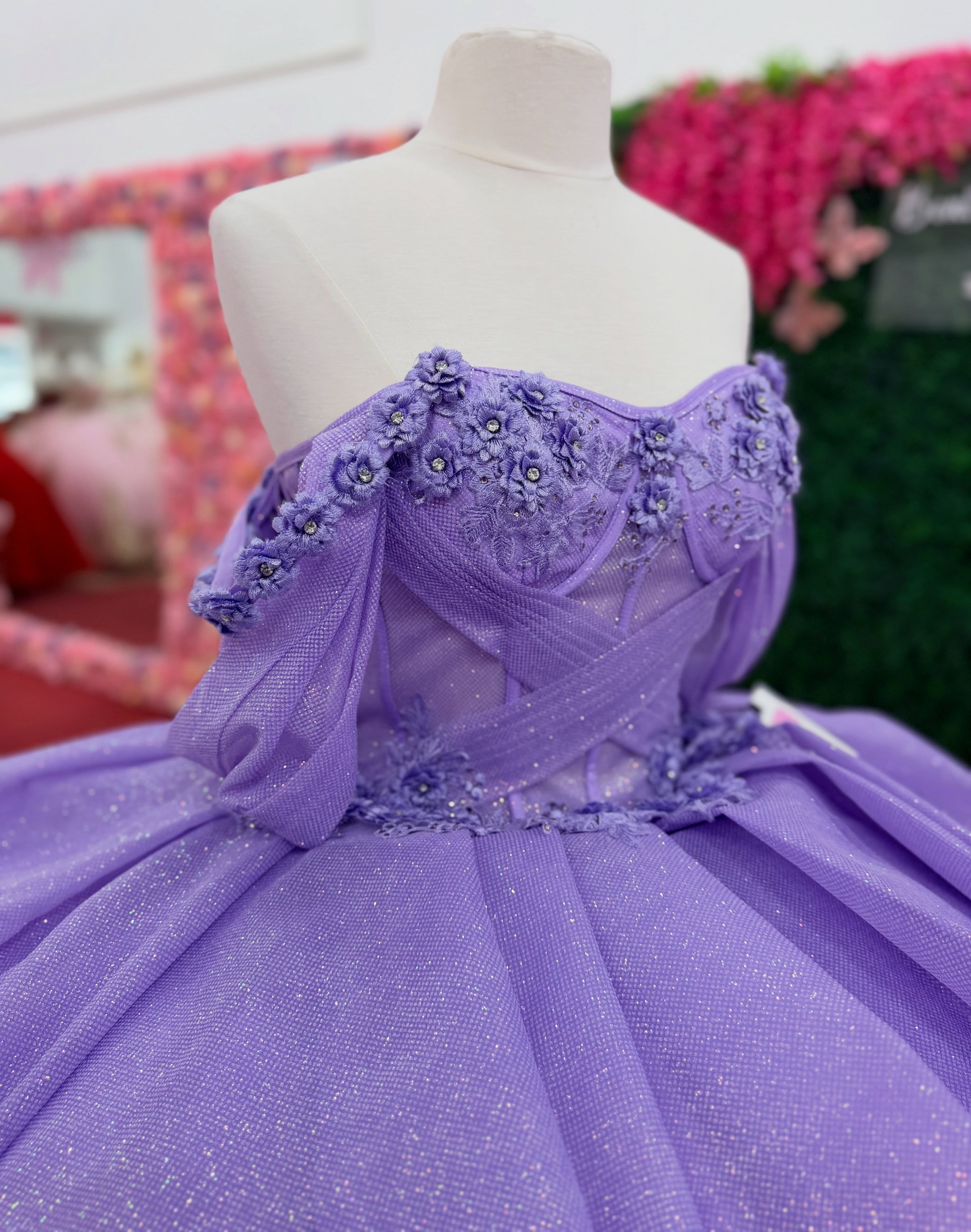 Glittery Tulle Appliqued Lilac Quinceanera Dresses Sweet 16 Celebration Party Gowns HE1670