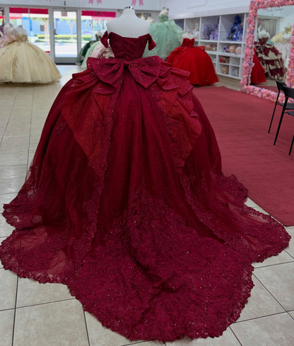 Glittery Tulle Wine Red Quinceanera Dresses Ball Gown Lace Appliqued Sweet 15 Party Gown HE1673