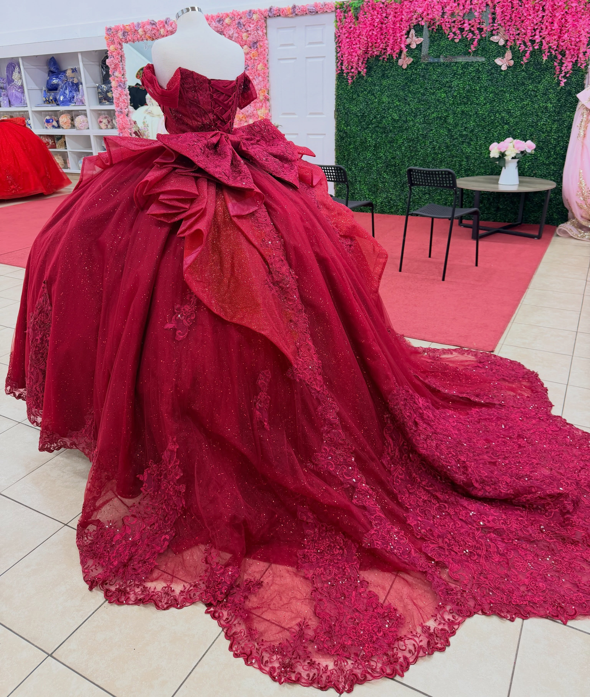 Glittery Tulle Wine Red Quinceanera Dresses Ball Gown Lace Appliqued Sweet 15 Party Gown HE1673