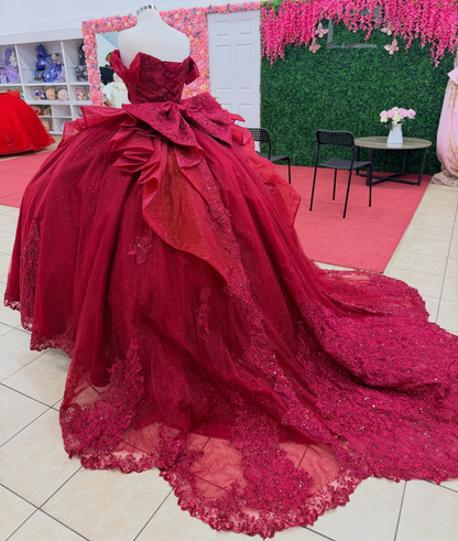 Glittery Tulle Wine Red Quinceanera Dresses Ball Gown Lace Appliqued Sweet 15 Party Gown HE1673
