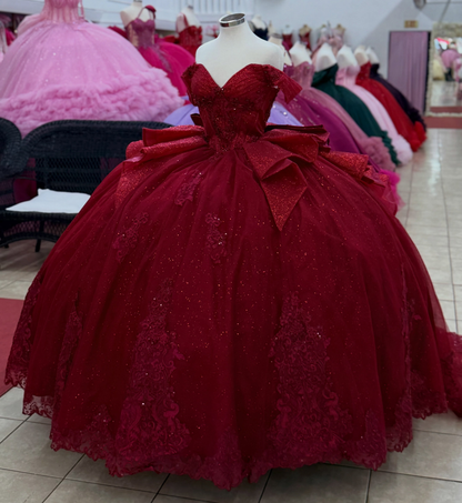 Glittery Tulle Wine Red Quinceanera Dresses Ball Gown Lace Appliqued Sweet 15 Party Gown HE1673