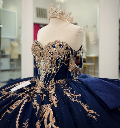 Luxury Lace Appliqued Tulle Sweet 16 Quinceanera Dresses Ball Gown Birthday Dress HE1706