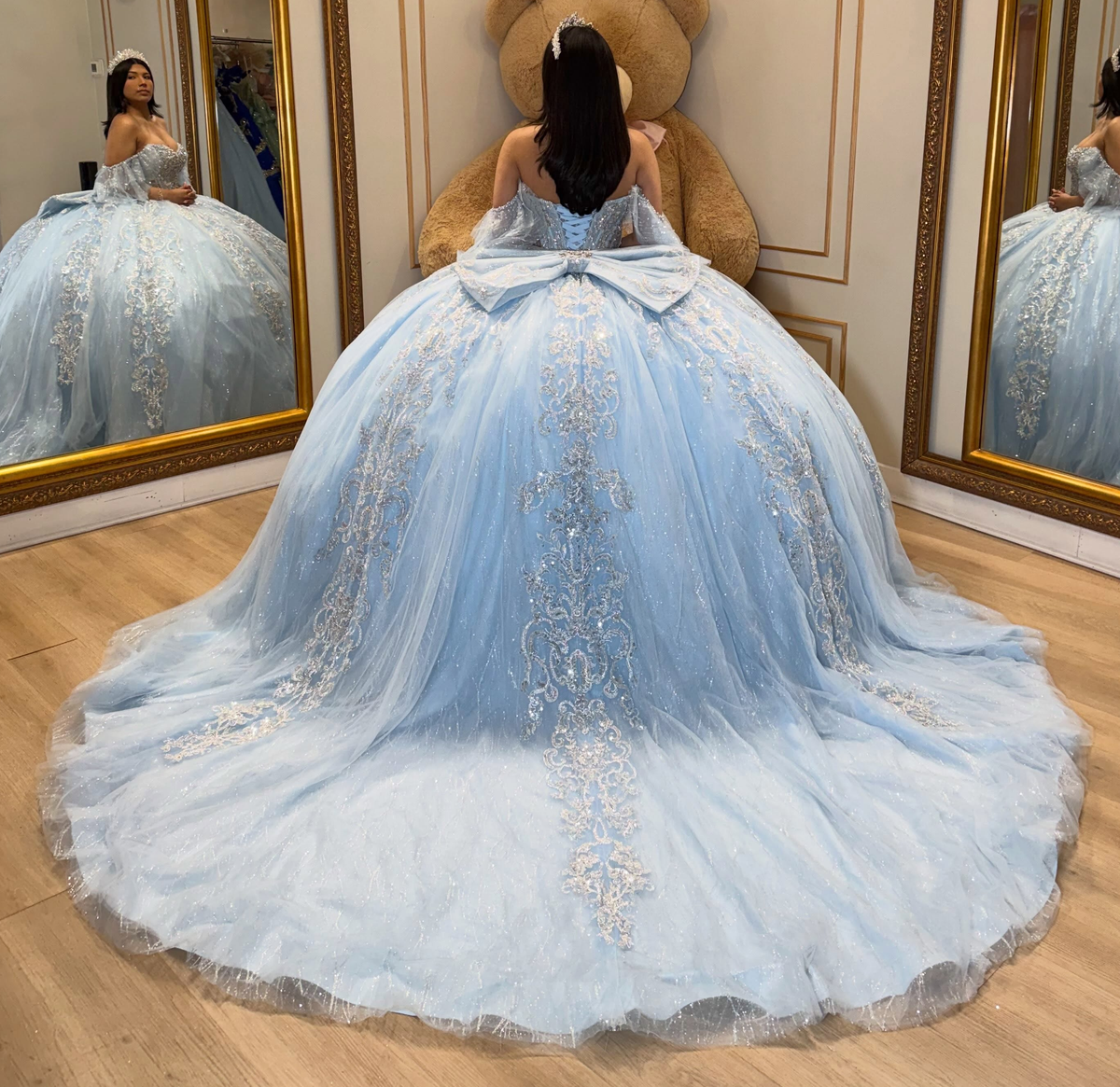 Tulle Lace Appliqued Blue Quinceanera Dresses Off Shoulder Sweet 16 Birthday Gown HE1716