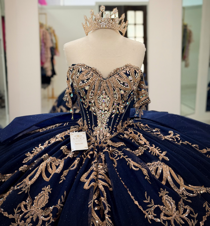 Luxury Lace Appliqued Tulle Sweet 16 Quinceanera Dresses Ball Gown Birthday Dress HE1706
