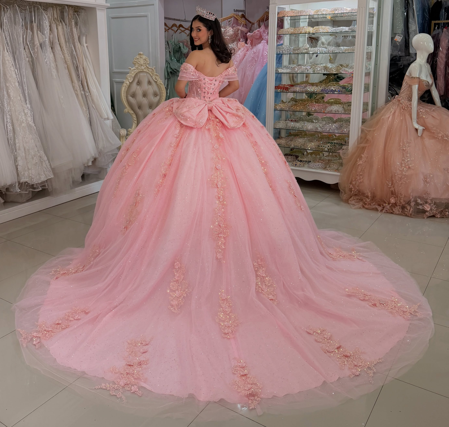 Sweet 15 Pink Quinceanera Dresses Tulle Lace Appliqued Ball Gown Birthday Party Dress HE1704
