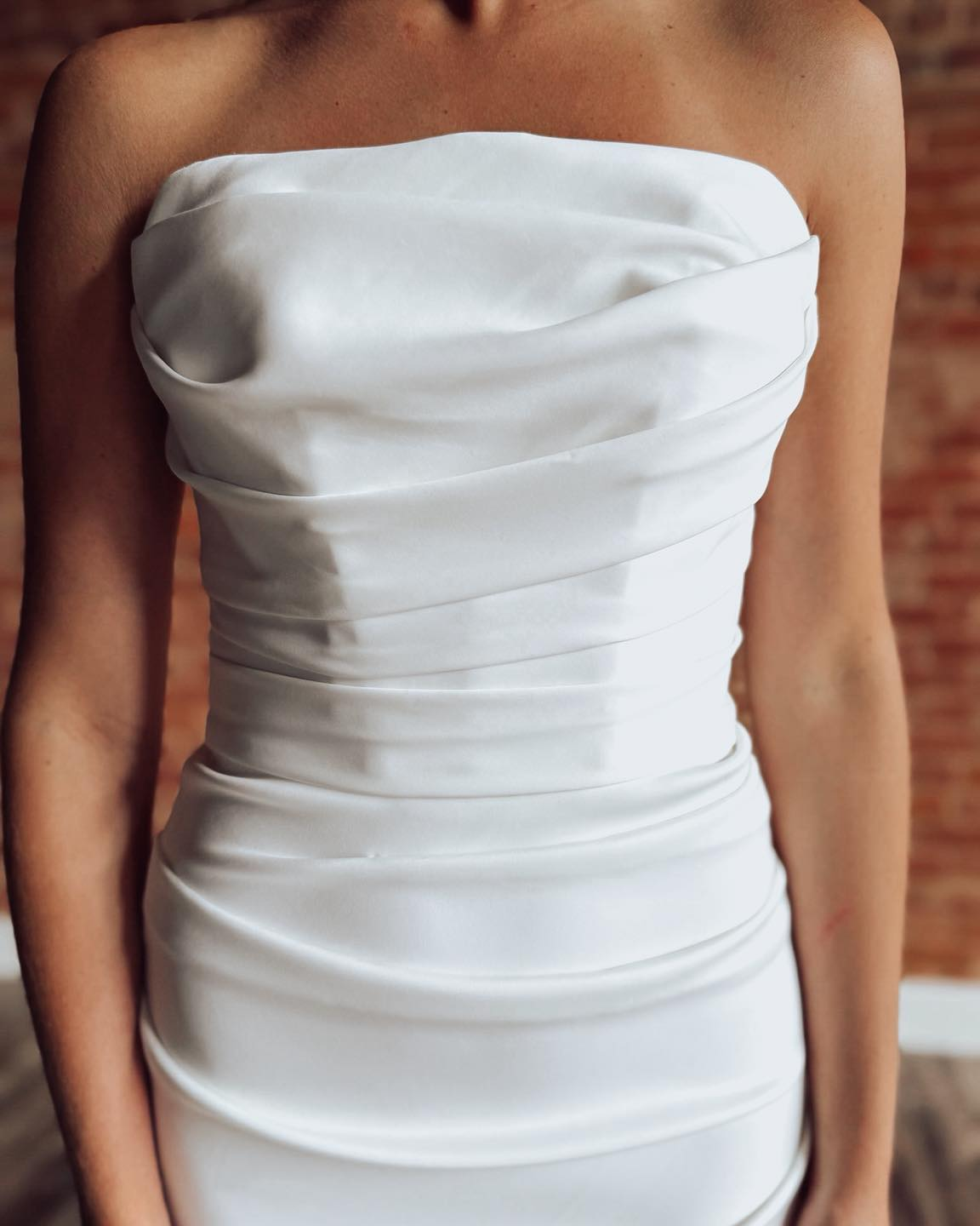 Strapless Mermaid Satin Wedding Dresses for Bride Boho Simple Wedding Gowns HE1788