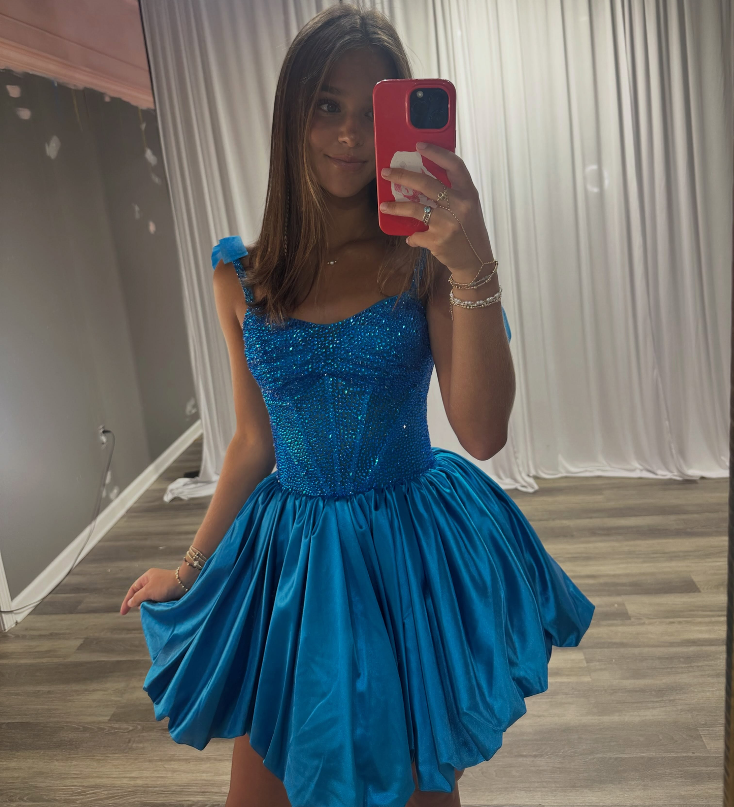 Sweetheart Satin Crystal Beaded Homecoming Dresses A Line Party Gowns for Juniors HE1723