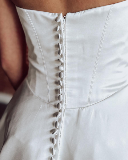Women's Satin A Line Wedding Dresses Sweetheart Pleated Wedding Gowns for Bride HE1785