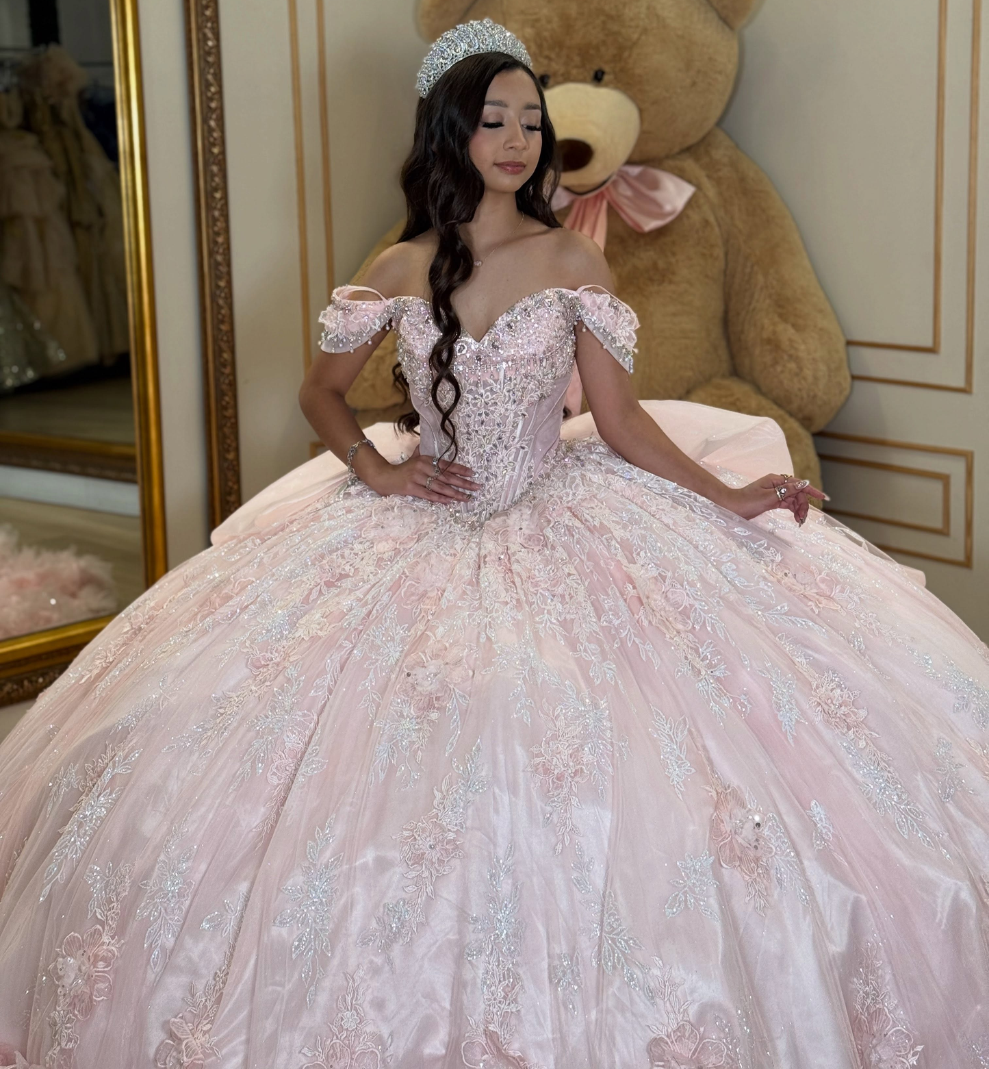 Off Shoulder Pink Quinceanera Dresses Tulle Appliqued Sweet 15 Birthday Gowns HE1712