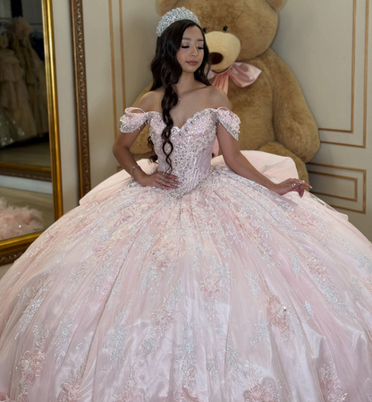 Off Shoulder Pink Quinceanera Dresses Tulle Appliqued Sweet 15 Birthday Gowns HE1712