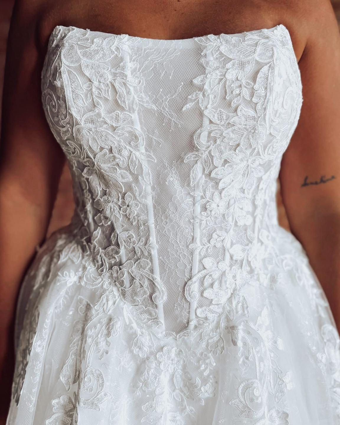 Women's Lace Appliqued Boho Wedding Dresses A Line Sweetheart Bridal Wedding Gowns HE1780