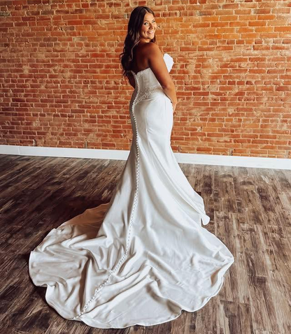 Mermaid Satin Wedding Dresses for Bride Sweetheart Pleated Beaded Wedding Gown HE1786