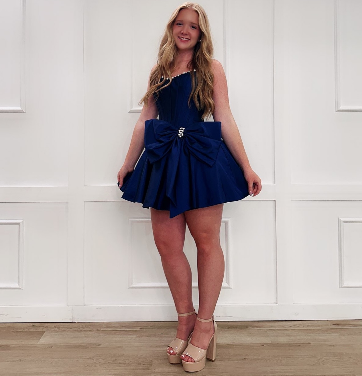 Strapless Satin Corset Homecoming Dresses A Line Short Party Gowns for Juniors HE1743