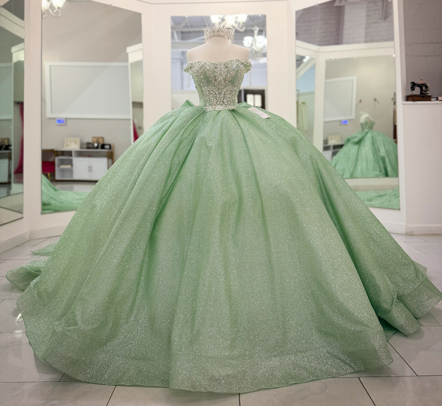 Glittery Tulle Sweet 16 Quinceanera Dresses Off Shoulder Green Party Gowns HE1822