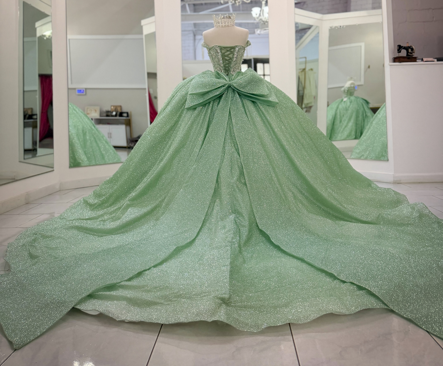 Glittery Tulle Sweet 16 Quinceanera Dresses Off Shoulder Green Party Gowns HE1822