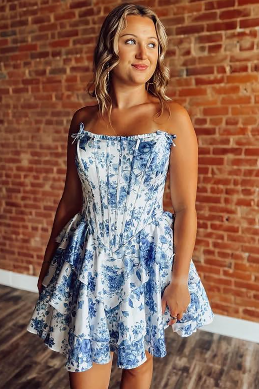 A Line Strapless Homecoming Dresses Satin Floral Print Cocktail Gowns for Juniors HE1844