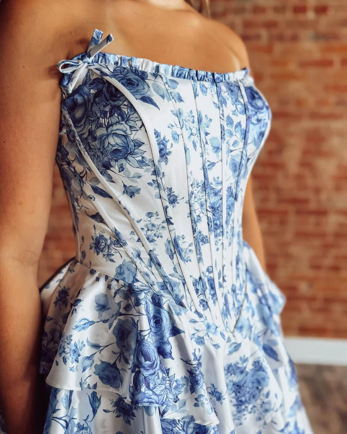 A Line Strapless Homecoming Dresses Satin Floral Print Cocktail Gowns for Juniors HE1844