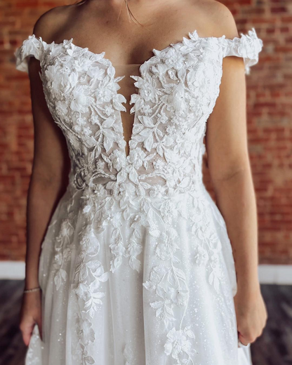 Sweetheart A-Linie Tüll 3D Blumen Strand Brautkleider für die Braut HE878