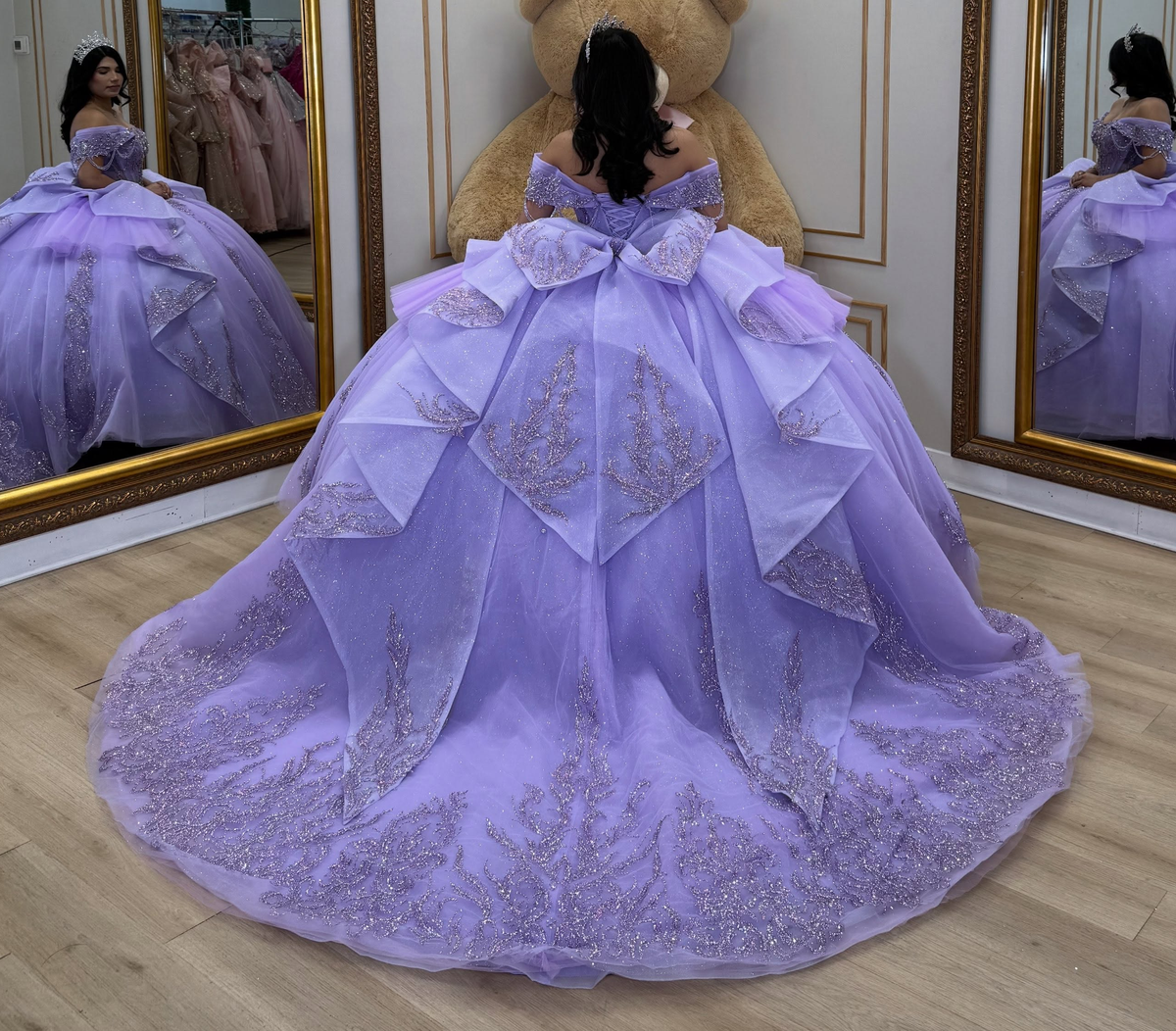 Tulle Lace Appliqued Lilac Quinceanera Dresses Off Shoulder Sweet 16 Party Gowns HE1925