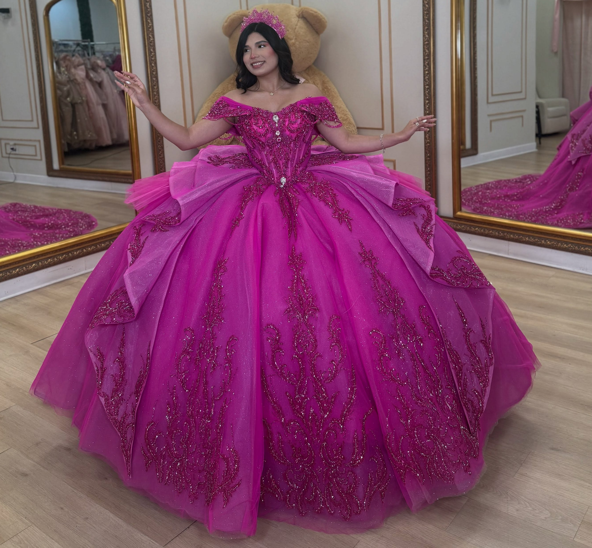 Tulle Lace Appliqued Quinceanera Dresses Off Shoulder Fuchsia Sweet 16 Party Dress HE1926