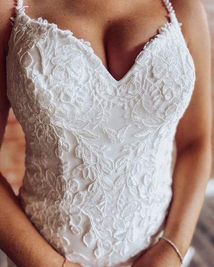 Sweetheart A-Linie Tüll 3D Blumen Strand Brautkleider für die Braut HE878