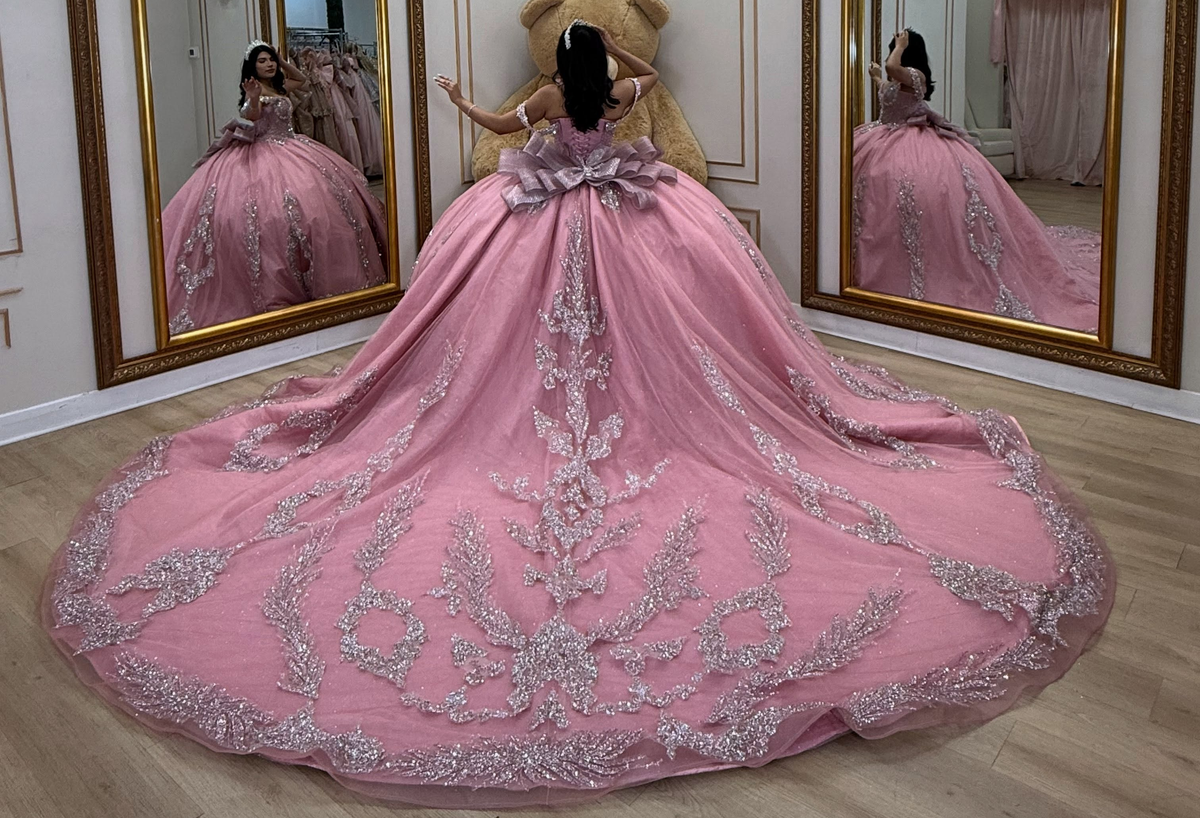 Princess Sweet 16 Pink Quinceanera Dresses Lace Beaded Birthday Prom Party Gowns HE1921