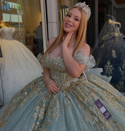 Off Shoulder Lace Appliqued Blue Quinceanera Dresses Sweet 16 Party Gowns HE1935