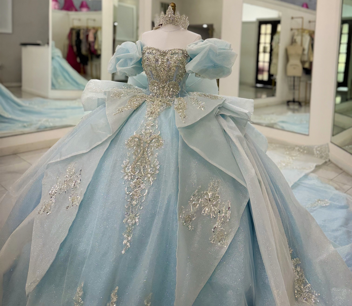 Sweetheart Sequin Beaded Crystal Quinceanera Dresses Sweet 16 Blue Ball Gown Party Dresses HE1943