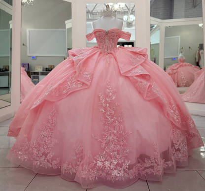 Off Shoulder Pink Lace Appliqued Quinceanera Dresses Princess Sweet 16 Party Gowns HE1866