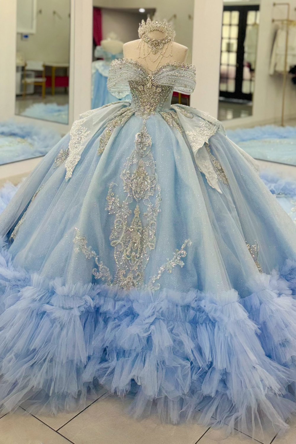Vestidos de quinceañera con hombros descubiertos, tul princesa, apliques, vestidos de quinceañera HE530