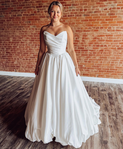 Satin A Line Wedding Dresses Sweetheart Boho Bridal Wedding Gowns for Women HE1869