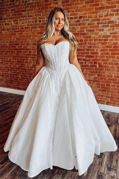 Sweetheart A Line Boho Wedding Dresses Tulle Lace Appliqued Bridal Wedding Gowns HE1868