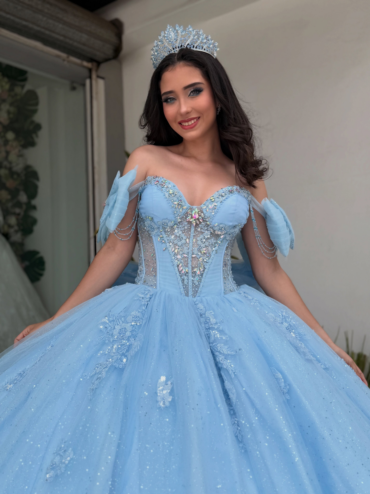Ball Gown Tulle Ruffled Quinceanera Dresses Off Shoulder Blue Sweet 16 Party Gowns HE1912