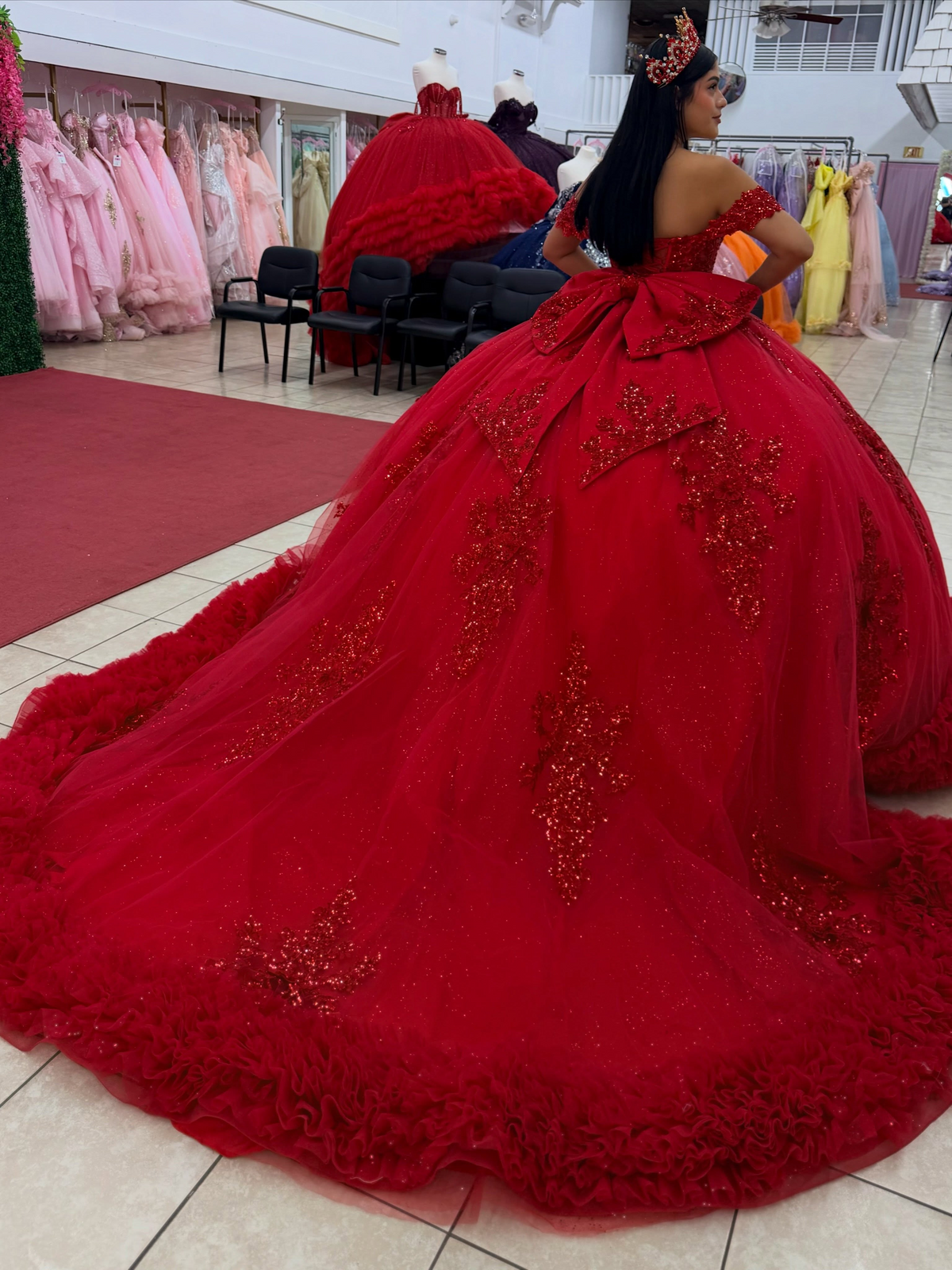 Princess Ball Gown Lace Appliqued Red Quinceanera Dresses Off Shoulder Party Gowns HE1915
