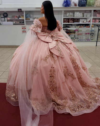 Sweetheart Tulle Lace Appliqued Pink Quinceanera Dresses Sweet 16 Birthday Prom Gowns HE1939