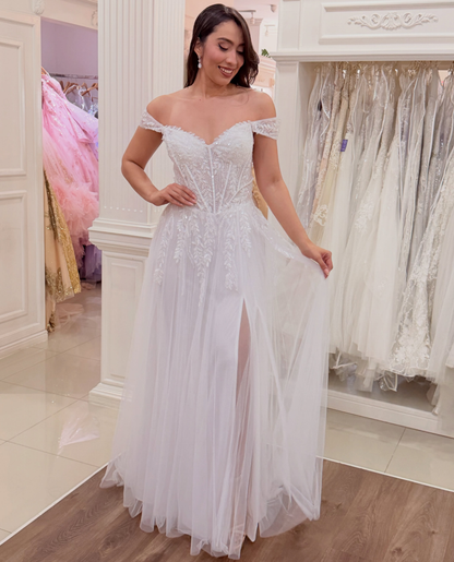Tulle Boho Wedding Dresses A Line Lace Appliqued Bridal Wedding Gowns for Women HE2000