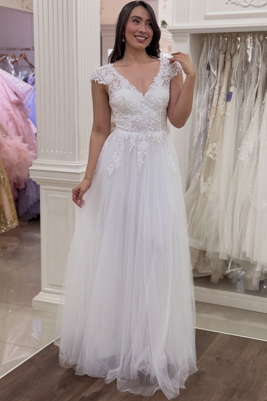 Women's V Neck Lace Boho Wedding Dresses Tulle Appliques Beach Bridal Gowns HE2003