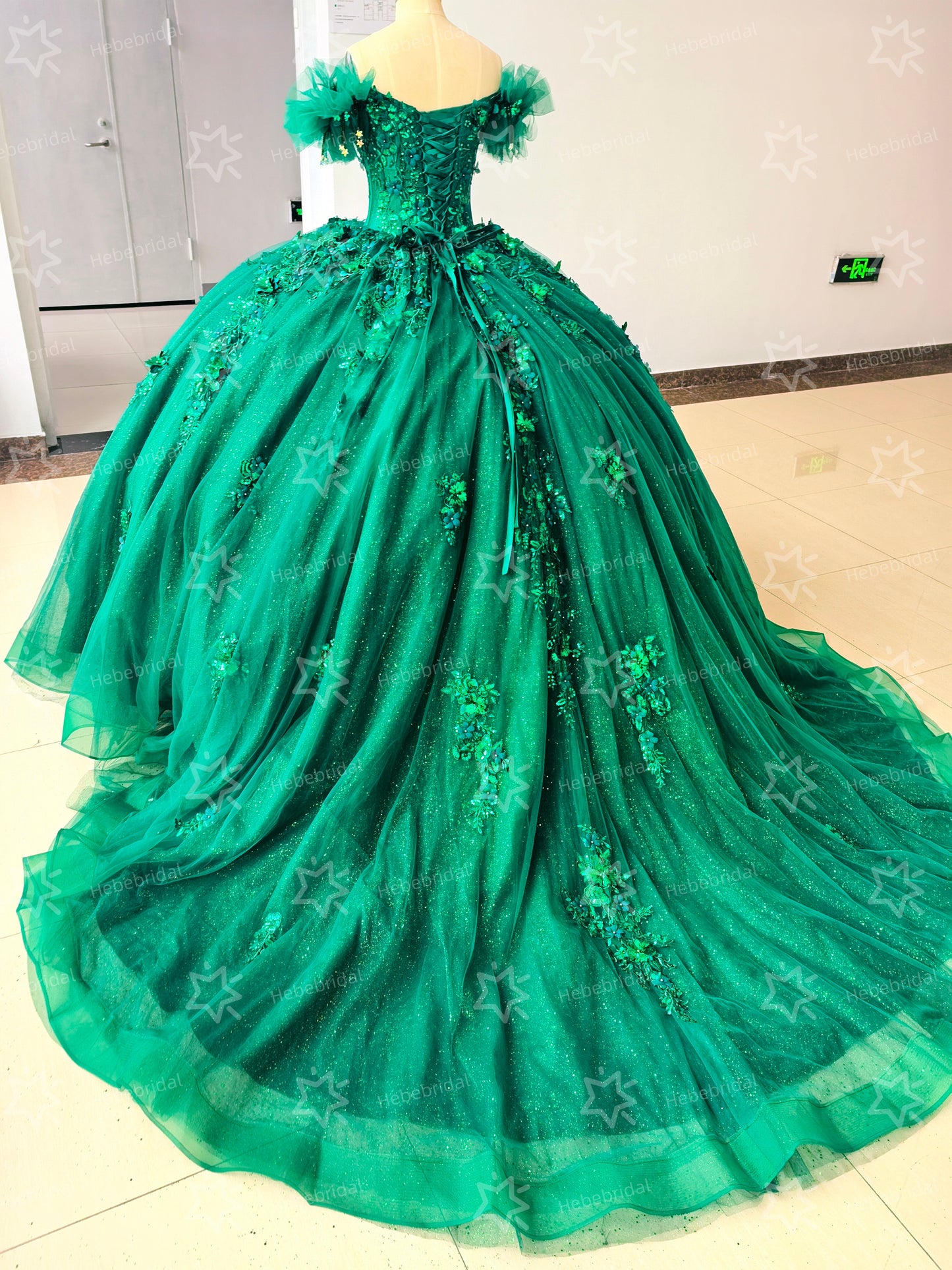 Emerald Green Tulle Appliqued Off Shoulder Quinceanera Dresses for Sweet 16 Party HE967